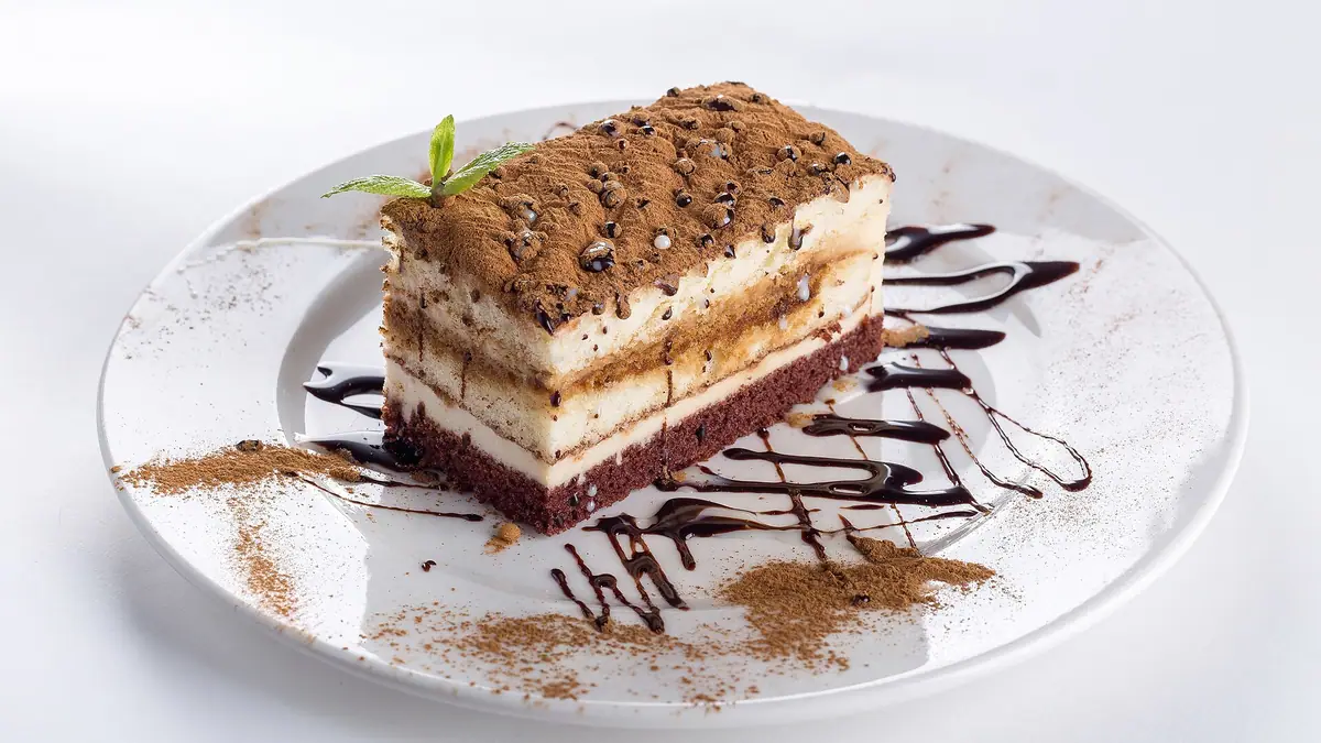 Monia's Cakes – cake shop in Latchford, Warrington