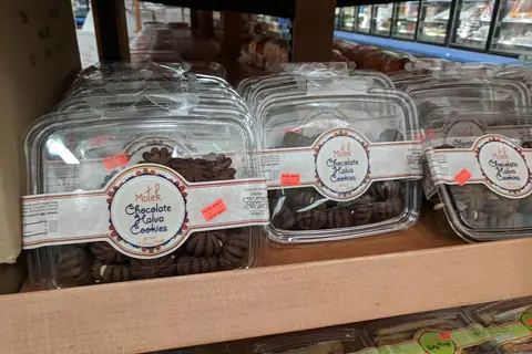 Monia's Cakes photo 2